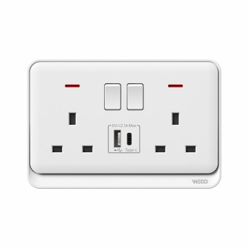 13A Switched Socket With Neo