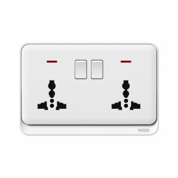 Double 3Pin Switched Socket With Light
