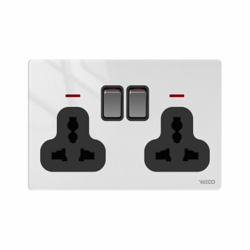 Double 3Pin Switched Socket With Light