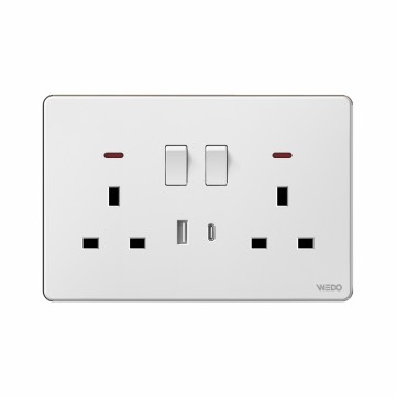 13A Switched Socket With Neo With 1 USB+ 1 Type C