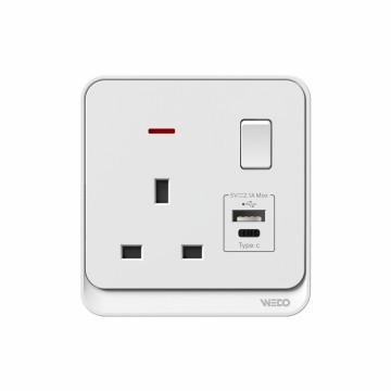 13A Socket With Switch With 1 USB+ 1 Type C