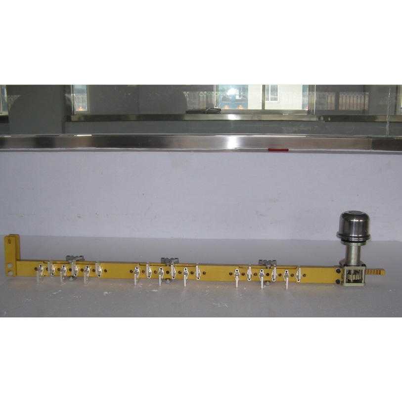 WST de-energized, triple-phase,linear tap changer(central voltage regulation). Opening dimensions Φ61