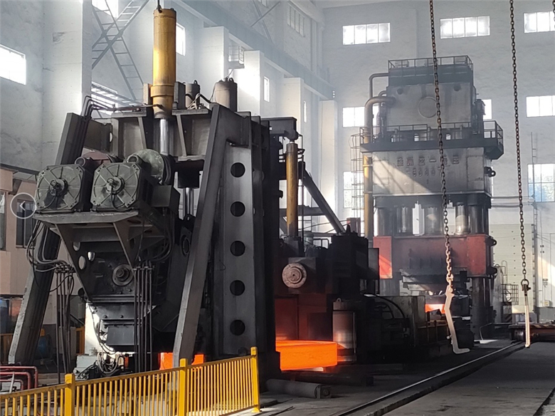 Forging presses (8)