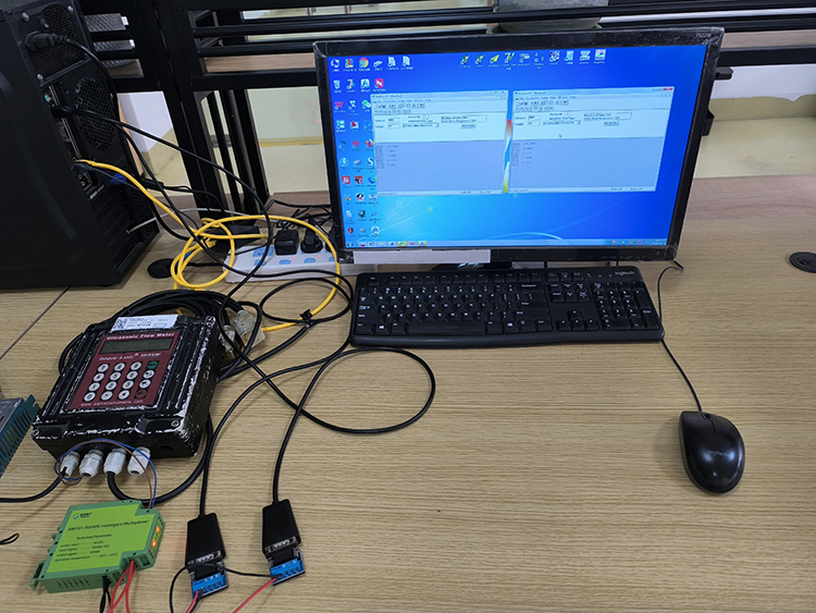 SM701-A(B) 多通道转换器用于与 485 台仪器通信。