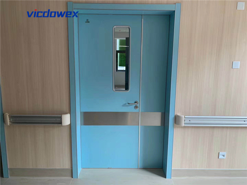 Durable Patient Room Door for Safety and Privacy03