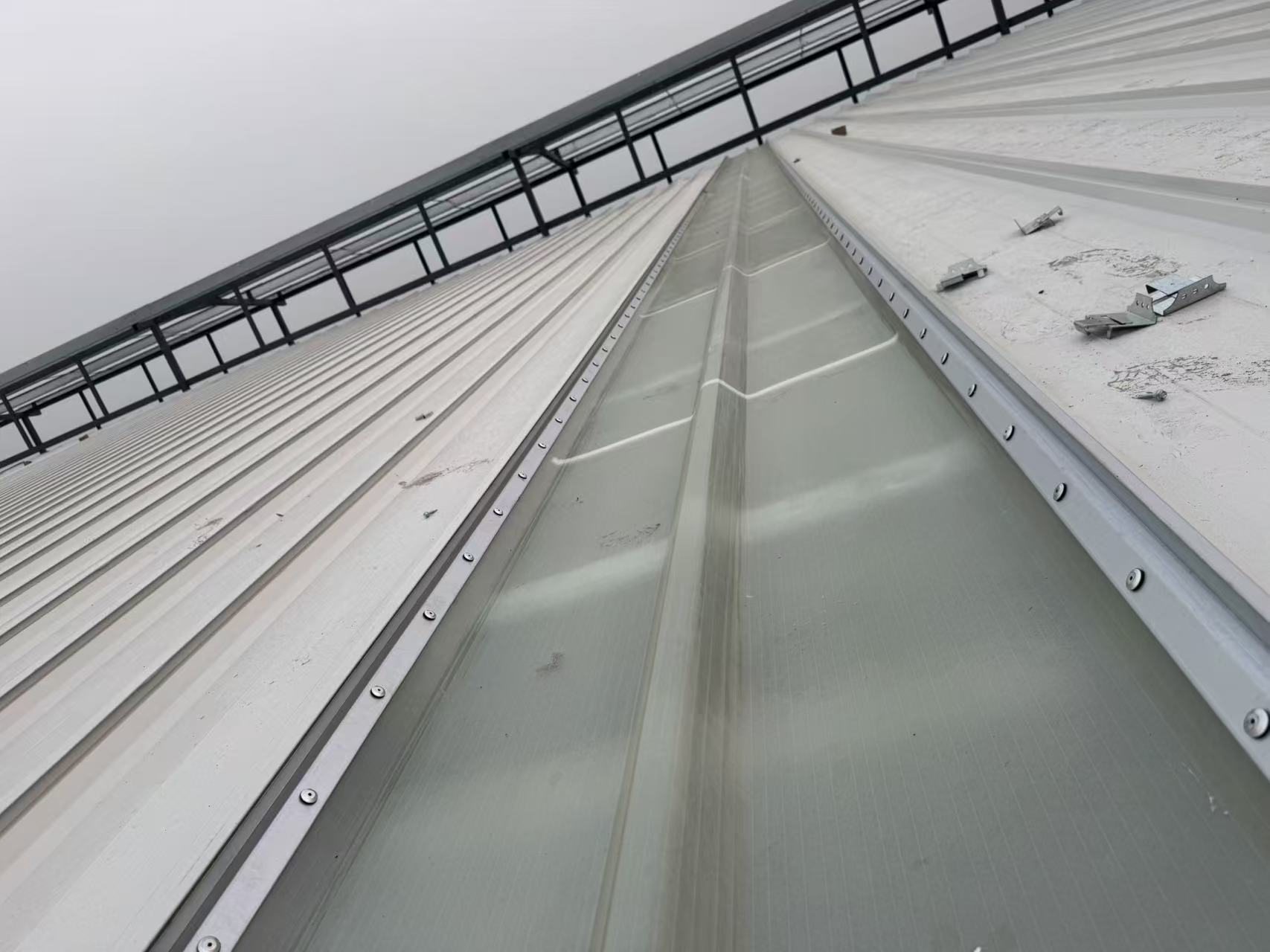 industrial-metal-roof-installation.jpg.jpg