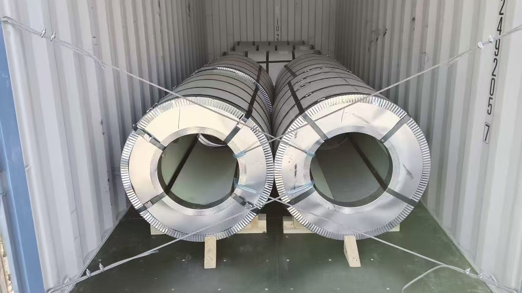 Why On-Site Roll Forming Is Transforming Industrial Roofing Projects Worldwide