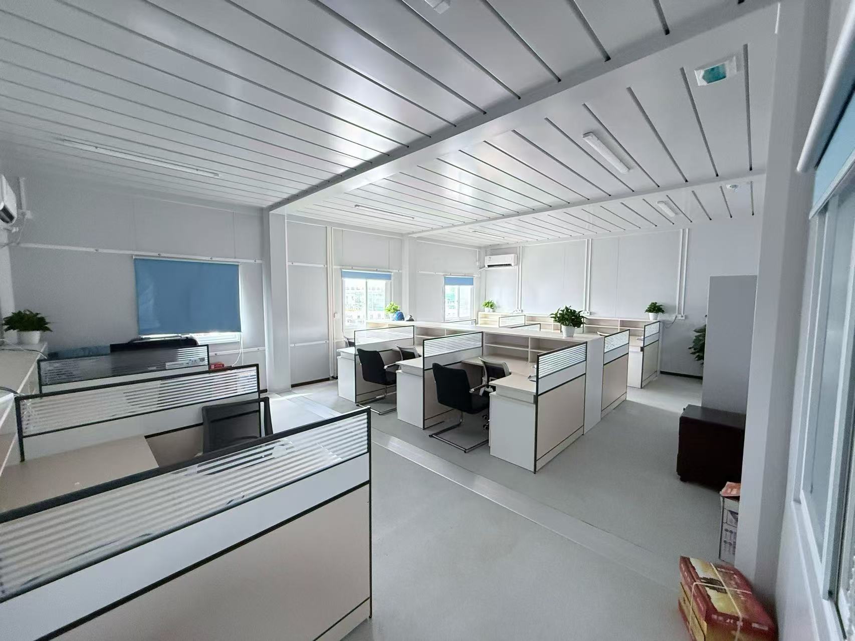 container-office-building-wind-resistance-detail.jpg.jpg