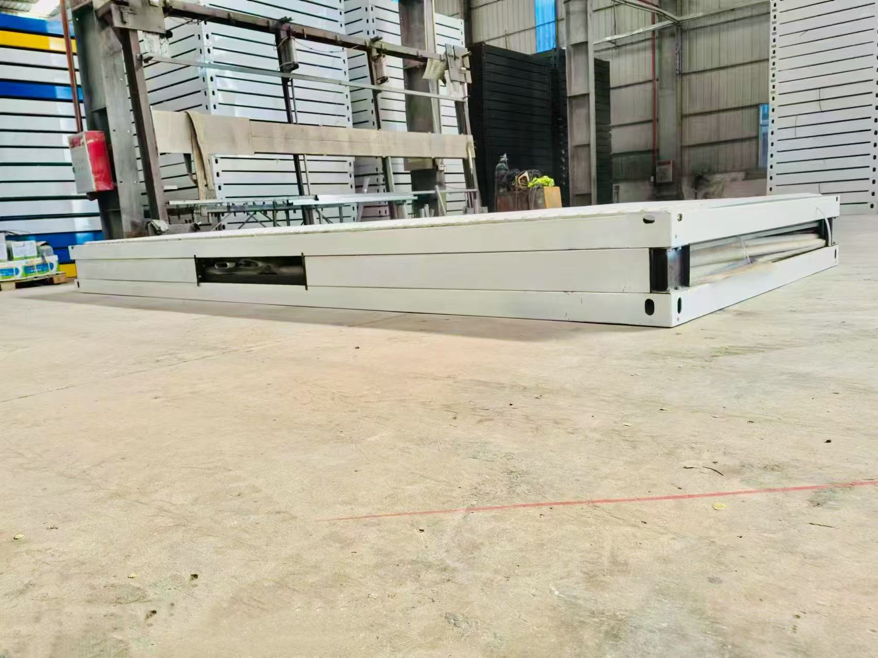 vicdowex-folding-container-house-site-installation-01.jpg