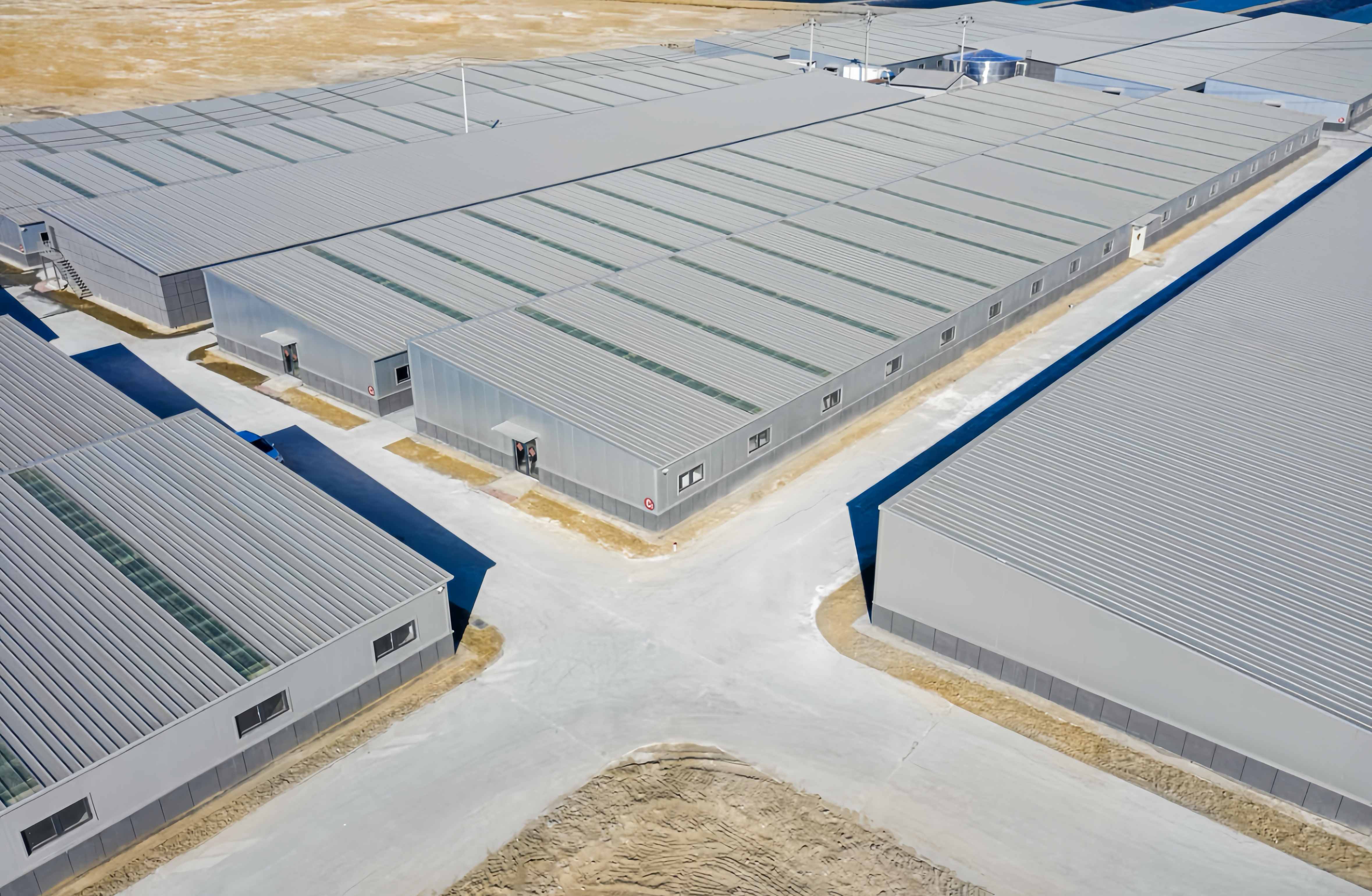 vicdowex-on-site-roll-forming-industrial-roofing.jpg.jpg