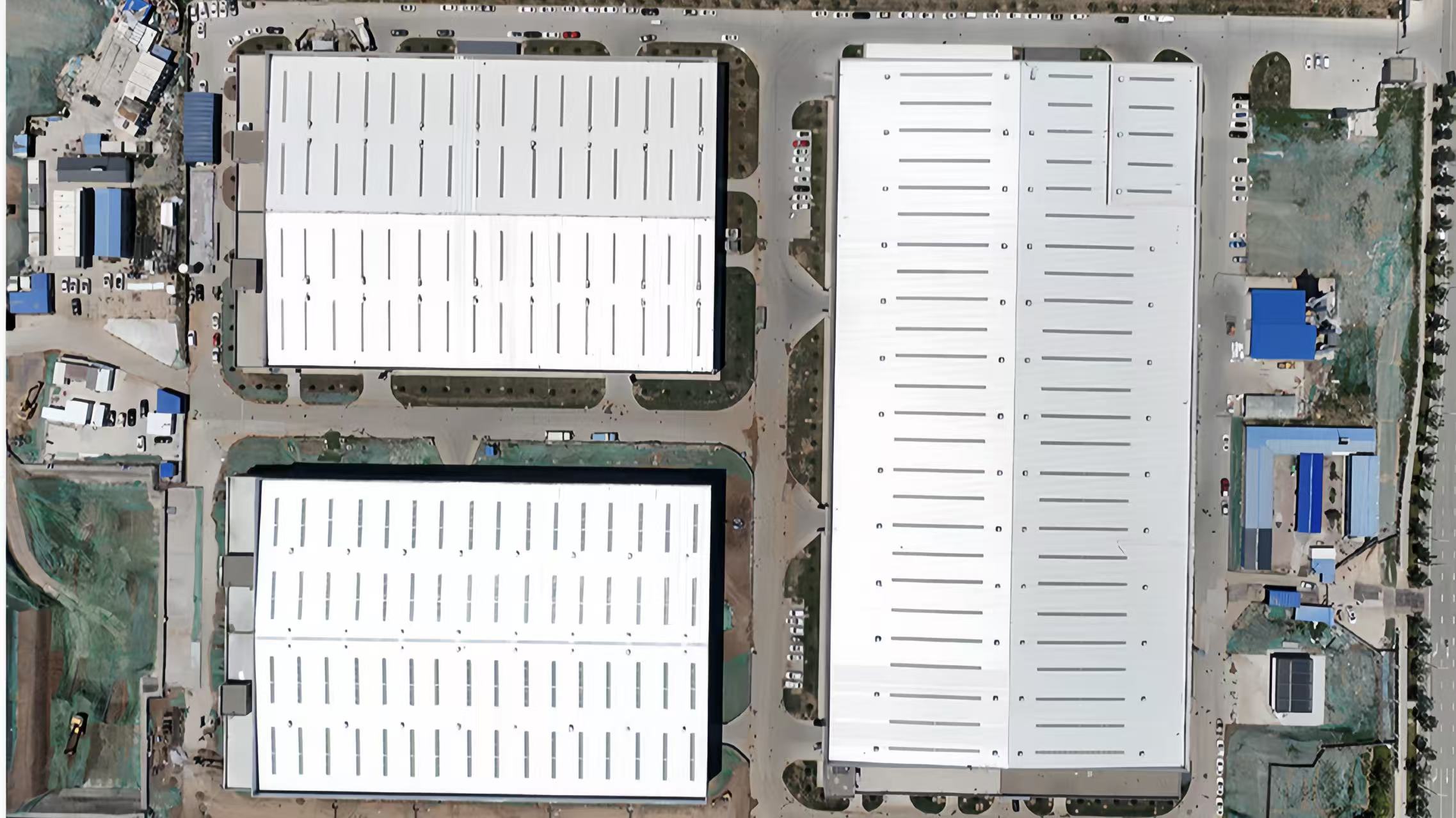 How On-site Roll Forming Improves Efficiency and Reduces Costs for Industrial Roofing Projects