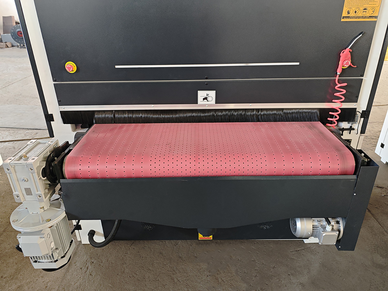 CONVEYOR BELT