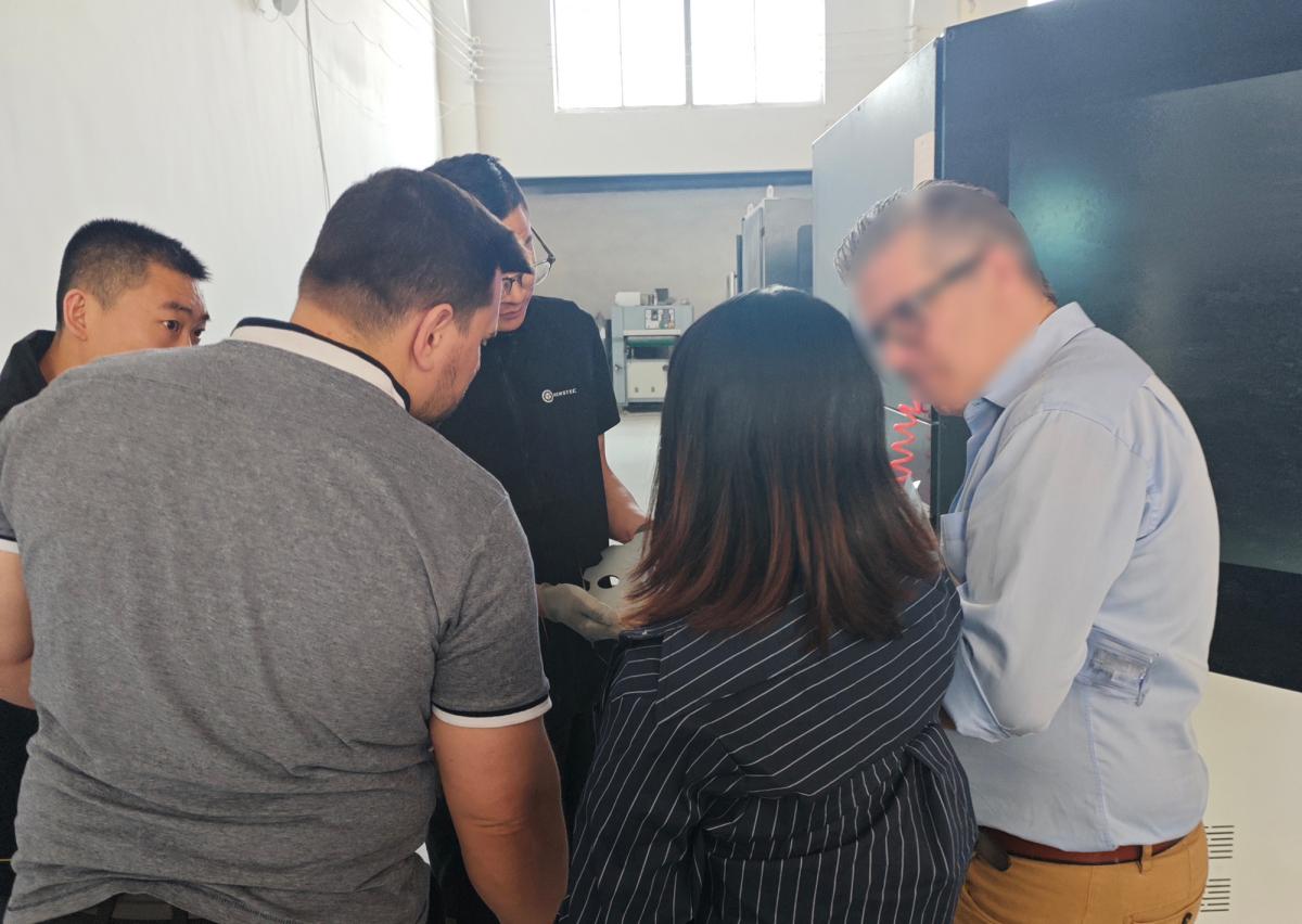 Overseas Customers Visit Newstec Factory, Highly Recognize Our Machines and Sign Long-term Stable Cooperation