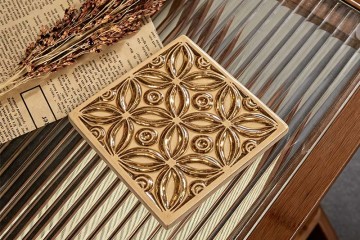 Retro Gold Volumetric Relief Tiles with Images