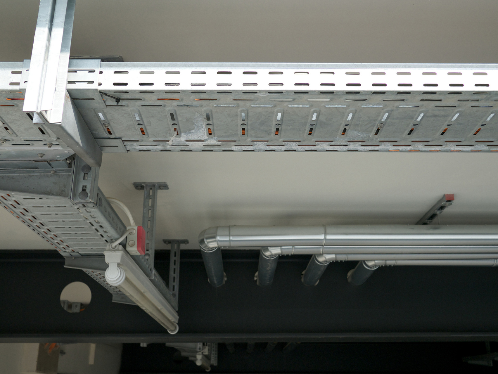protective conduits (7)