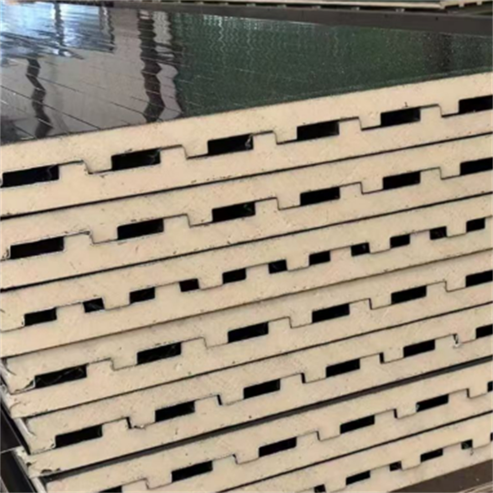 Polyurethane (PU) Sandwich Panel