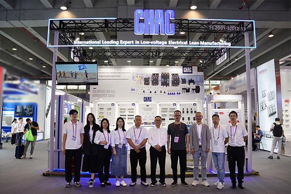 Chuangqi Electric attended the 136th Canton Fair to showcase electrical innovation