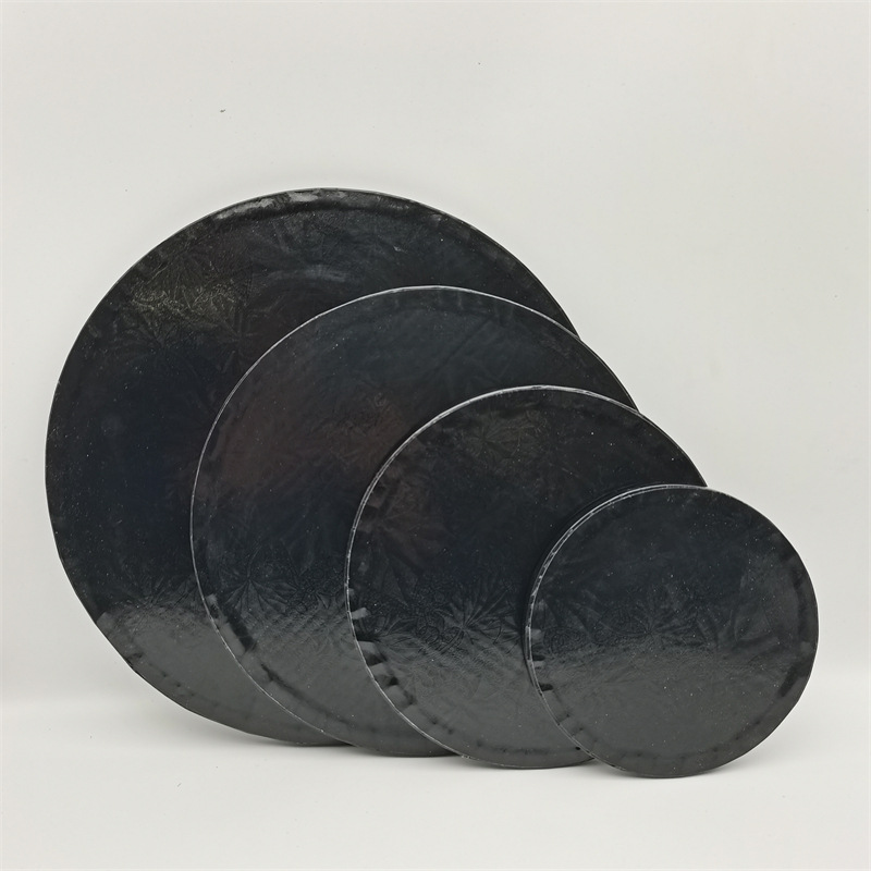 Unique black grape pattern design enhances product display quality2