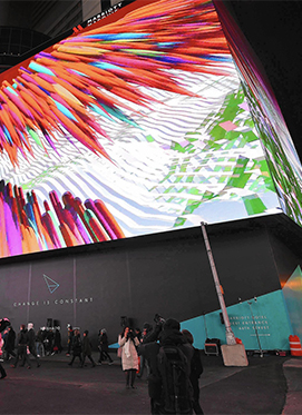 Outdoor transparent screen