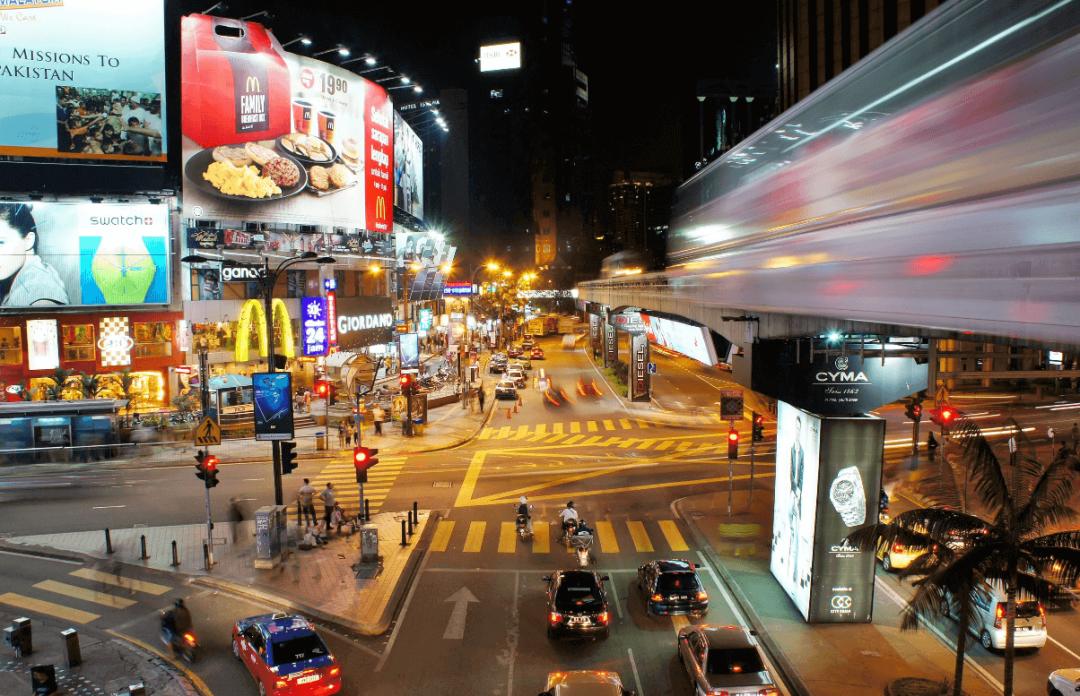1.LED outdoor display screen.jpg