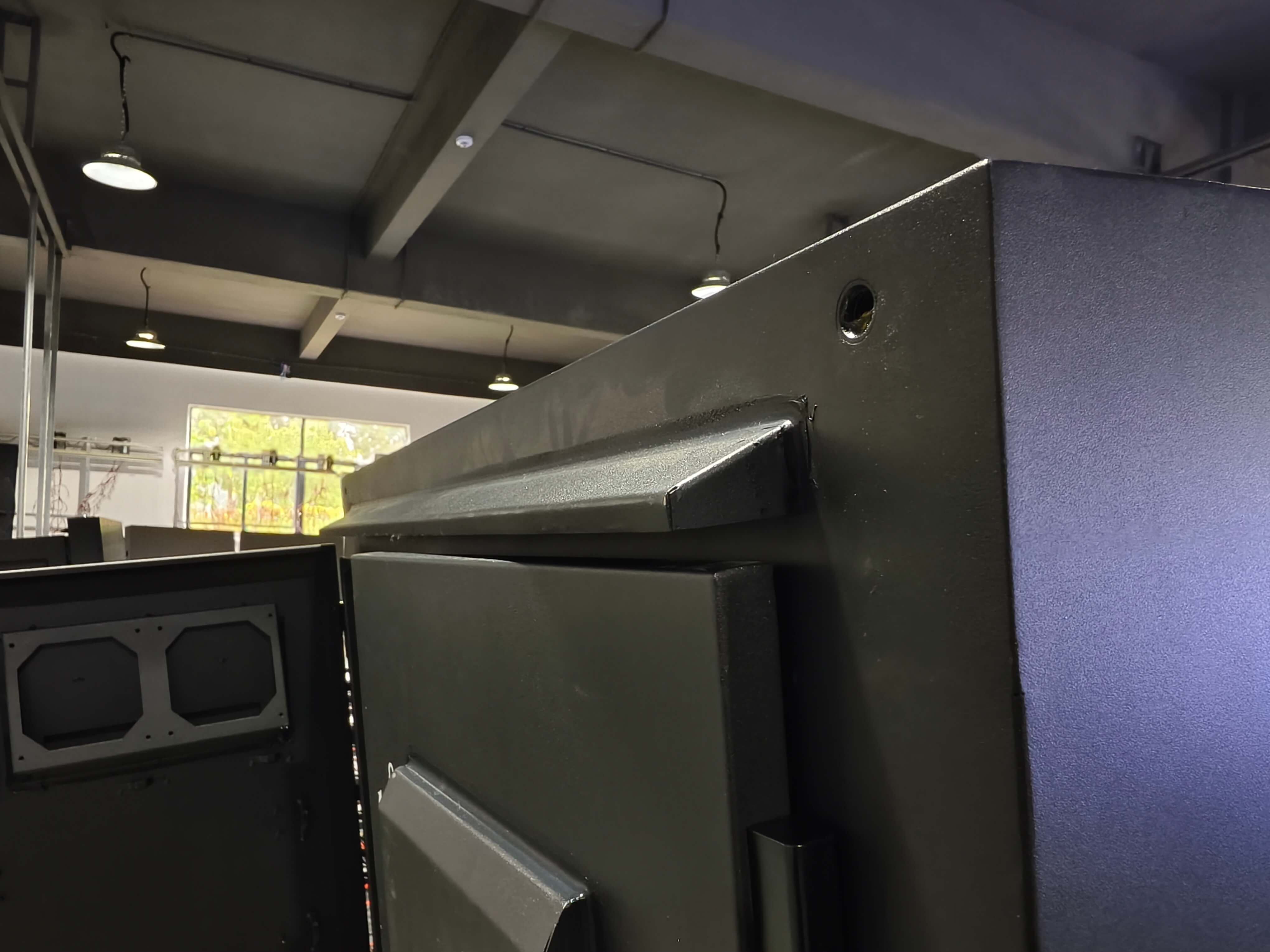 3Outdoor screen waterproof upgrade protection