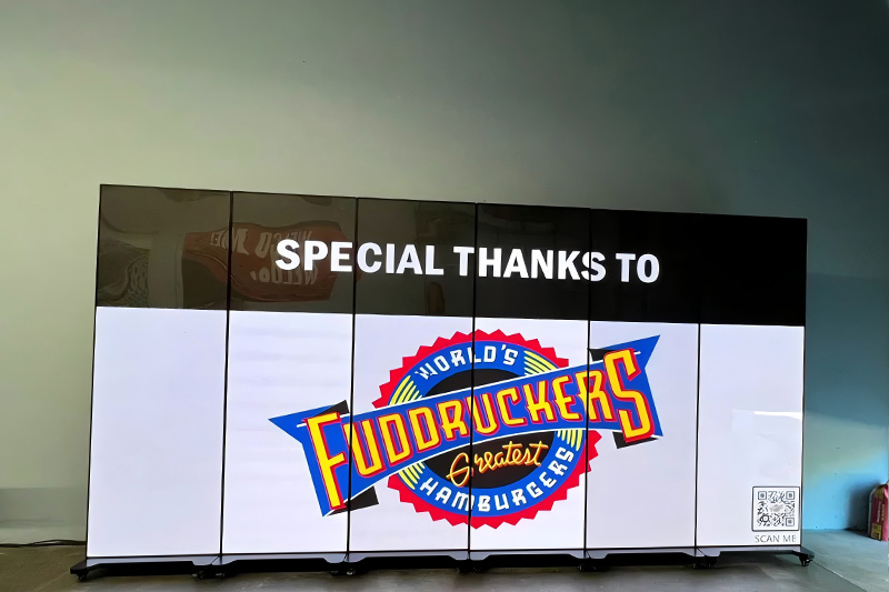 Indoor LED Poster Screen for Retail Store.jpg