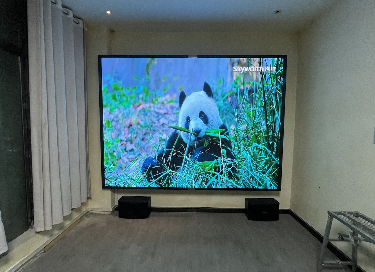 Lino Visino Completes Indoor P2 LED Display Installation for a Private Entertainment Room