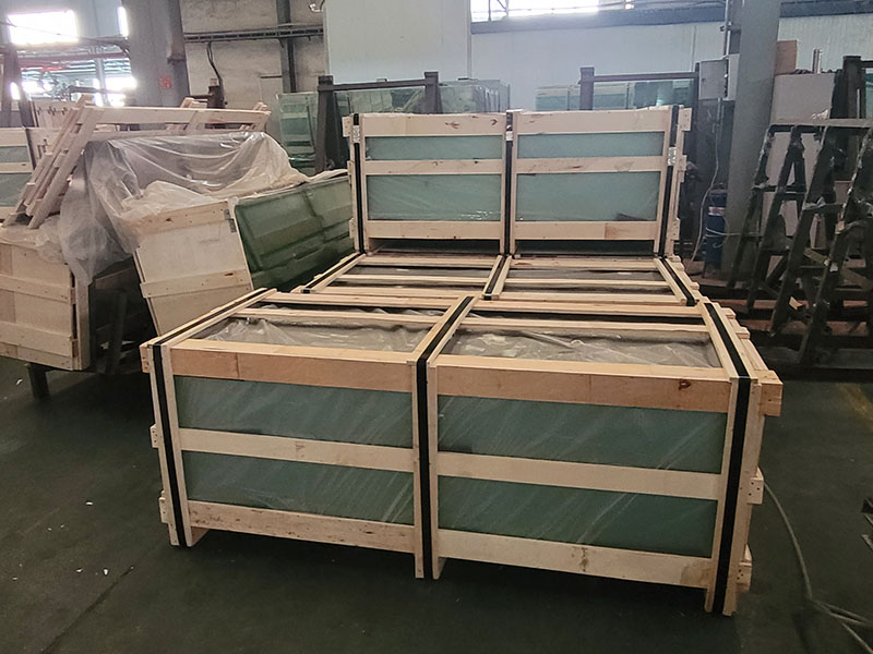 karastatud klaasist lükanduks (19)