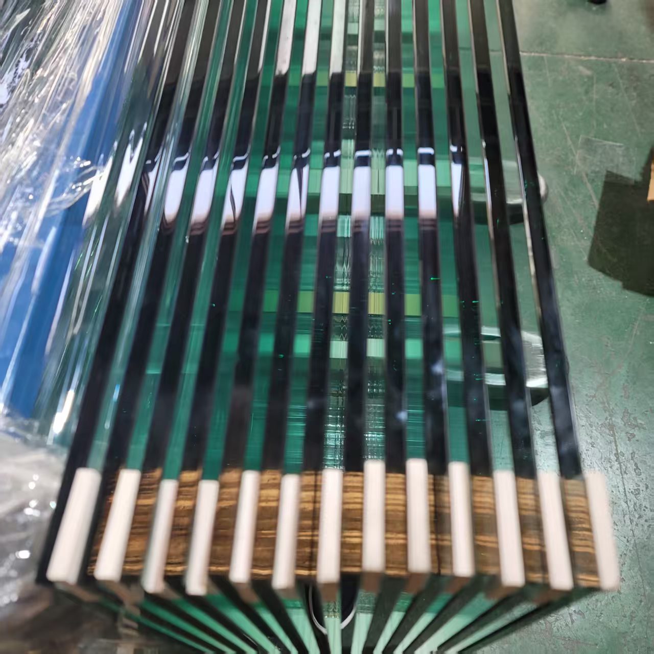 ガラススライディングウォール 10 mm