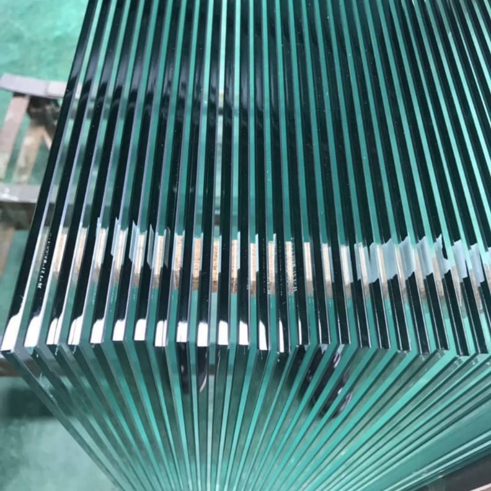 Discover Durable Aluminum Glass Railings: 6mm Tempered Glass