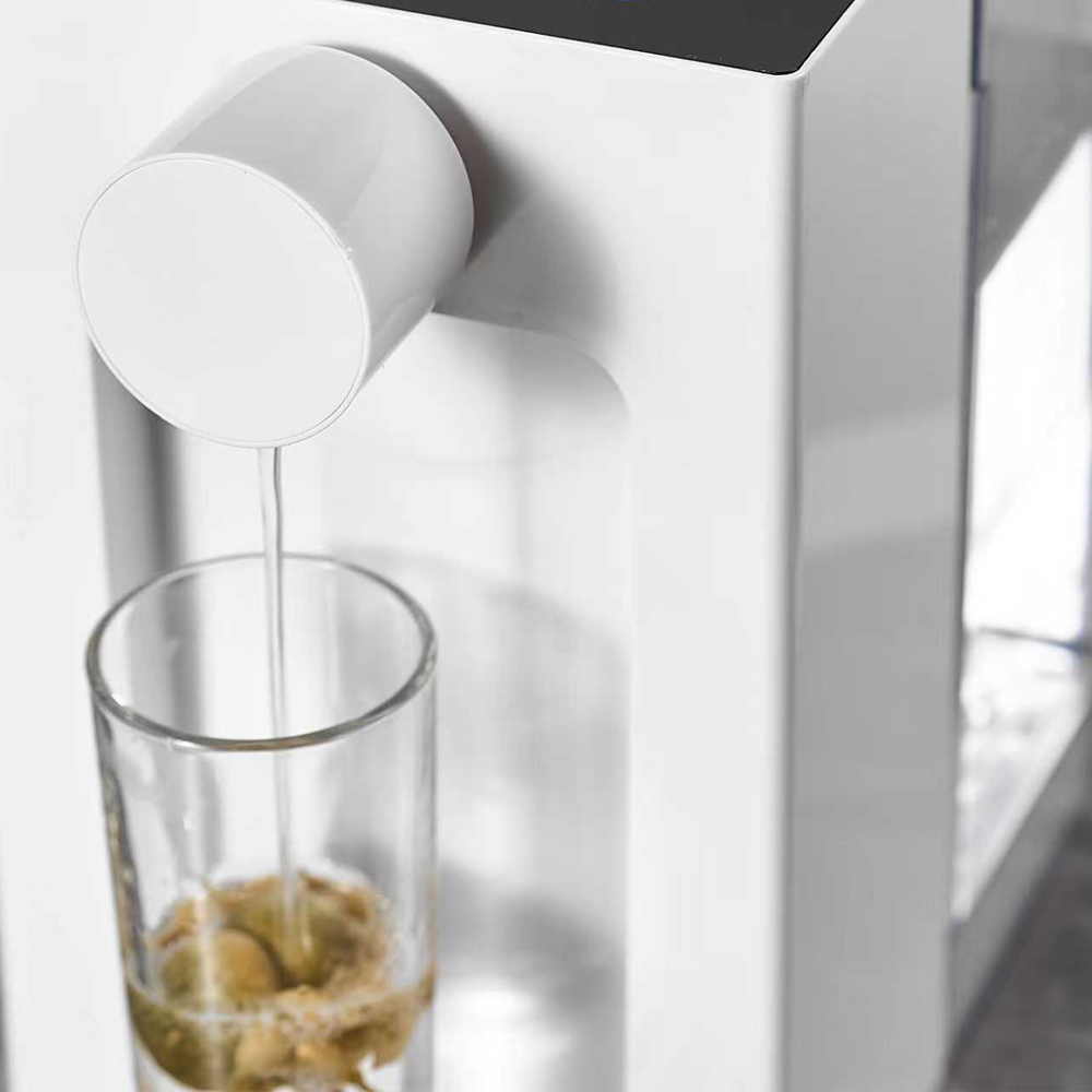 Smart instant water dispenser with Digital Temperatu...
