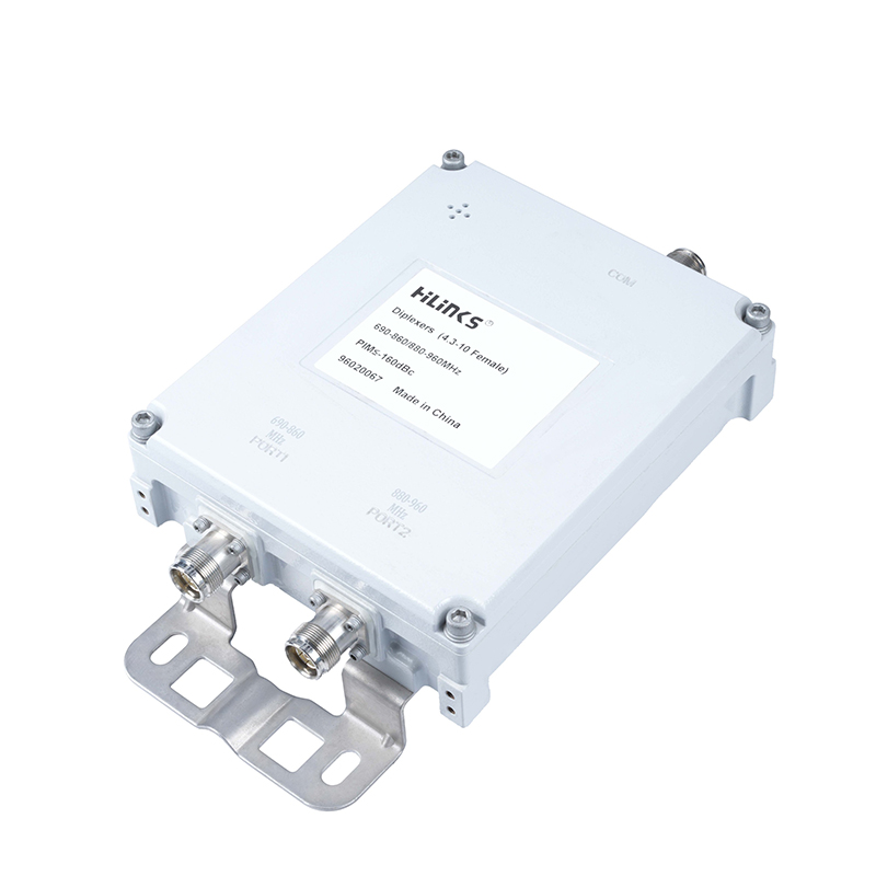 High-Performance Dual-Band Combiner 960200XX