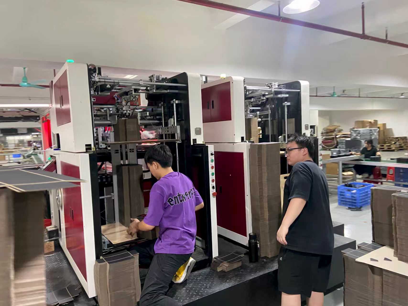 2025 Market Trends in Intelligent Box Making Equipment: Efficiency, Automation, and Green Manufacturing in Parallel
