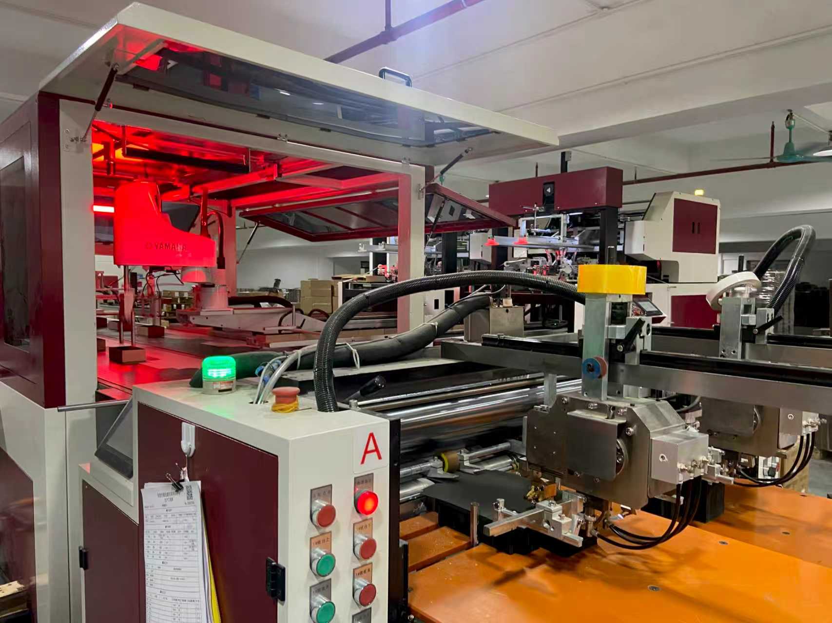 DuHong Fully Automatic Gluing Machine: A High-Efficiency Solution for Multiple Glue Types