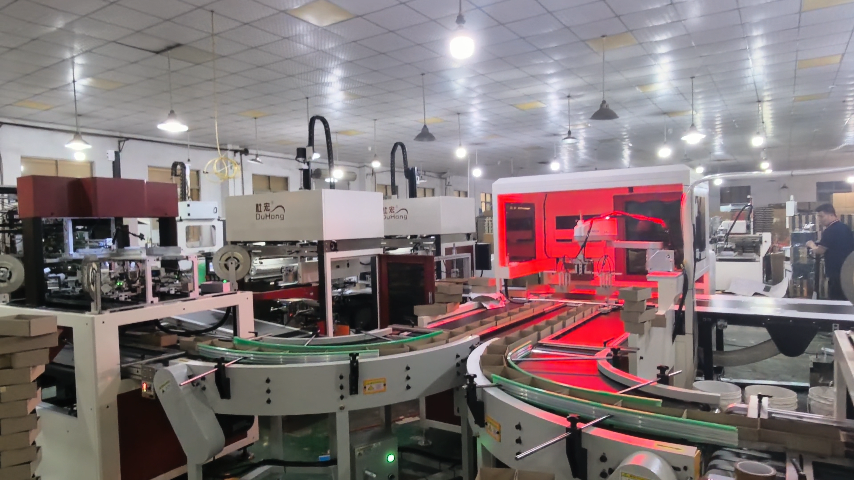 DuHong Intelligent "Dual-Channel Box Making Machine" Helps Packaging Factories Achieve High-Efficiency Production
