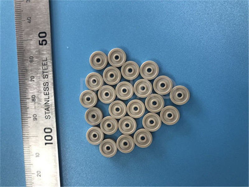 High-Performance PEEK RF Connectors 3.5mm, 2.92mm, 2.4mm, 1.85mm & 1 (1).jpg