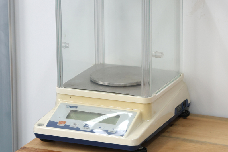 Quality-Room-Testing-Equipment2