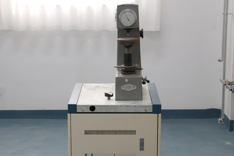 Quality-Room-Testing-Equipment3