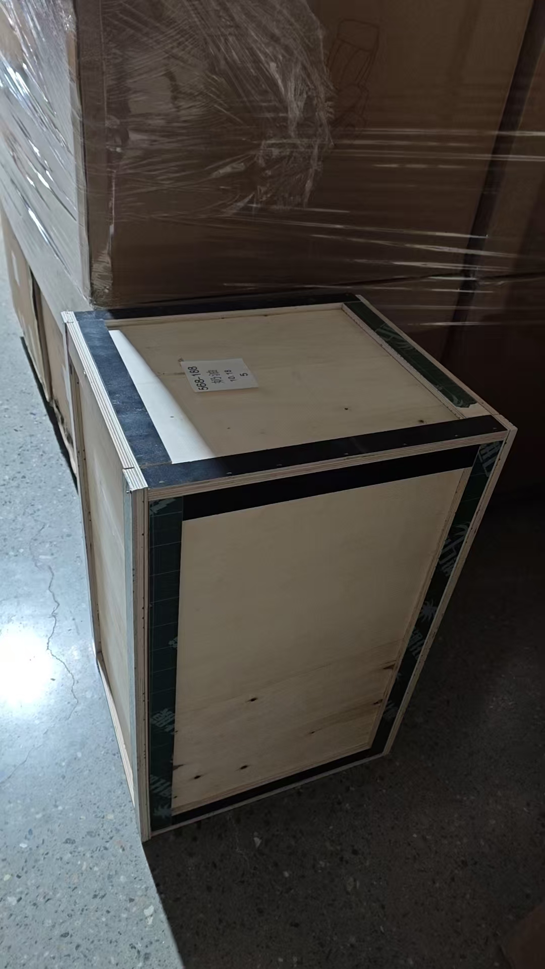 木箱包装