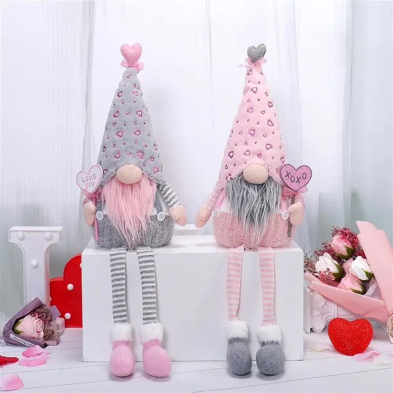 Gnome à pattes pendantes de 66 cm avec lumière chaude