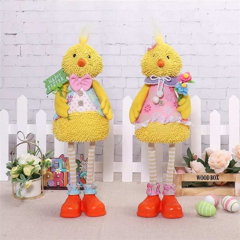 19" Standing chicken w/ Warm Light