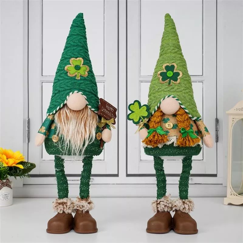 Gnome debout de 45 cm avec lumière chaude