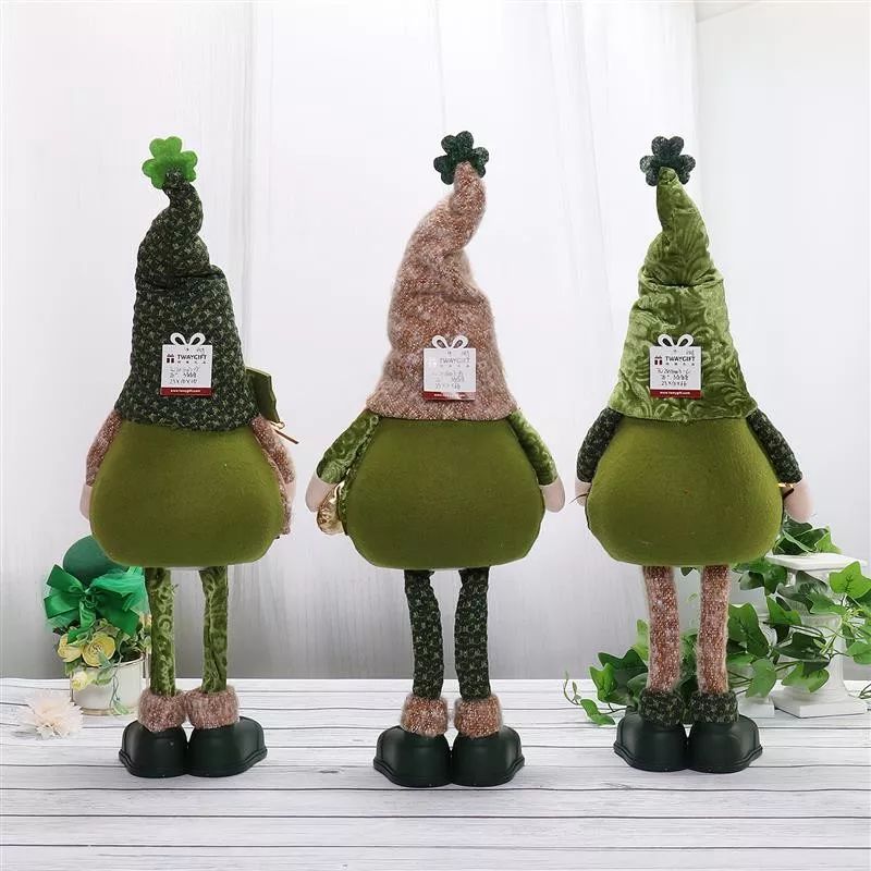Gnome debout de 66 cm avec lumière chaude