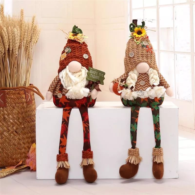 Gnome à pattes pendantes de 40 cm avec lumière chaude, 17 x 9 x 41 cm, 129 g, 3 piles AAA non incluses