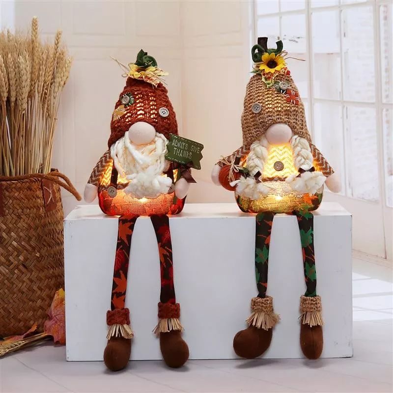 Gnome à pattes pendantes de 40 cm avec lumière chaude, 17 x 9 x 41 cm, 129 g, 3 piles AAA non incluses