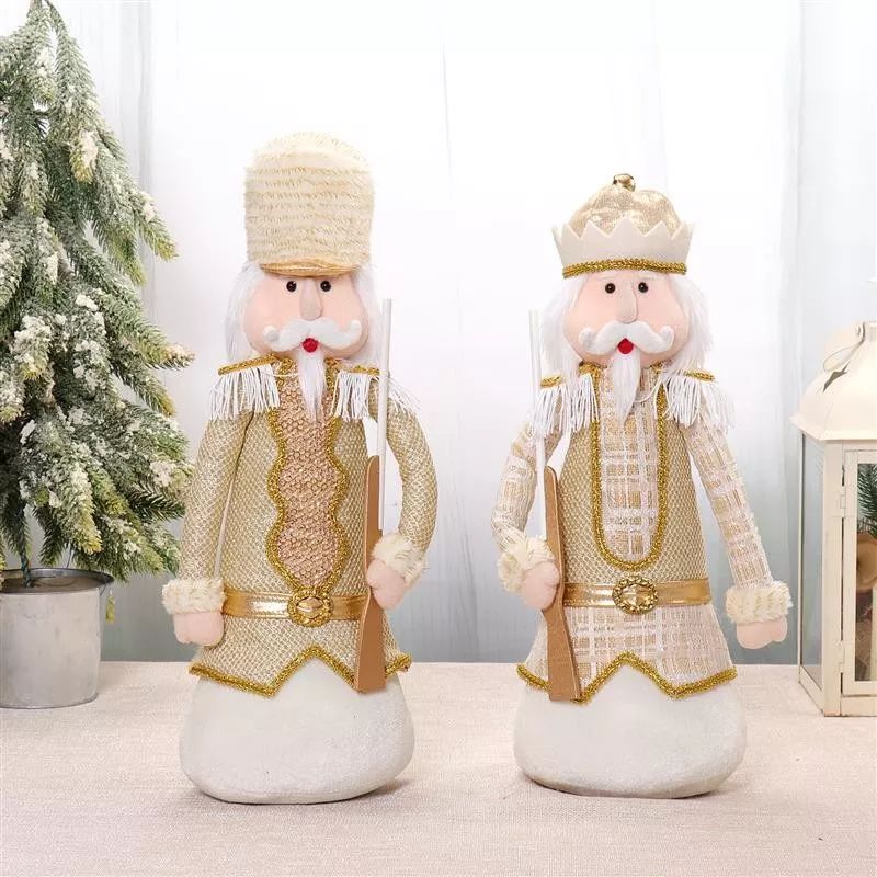 18"/17" Nutcracker  16x10x46/44cm,460g
