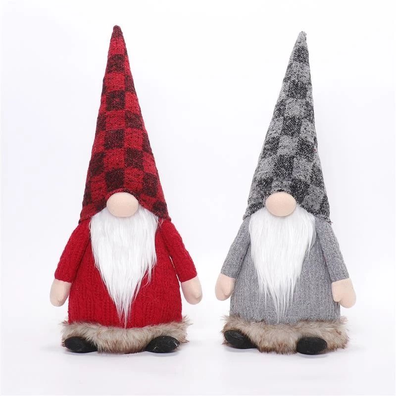 Gnome assis de 61 cm avec lumière chaude