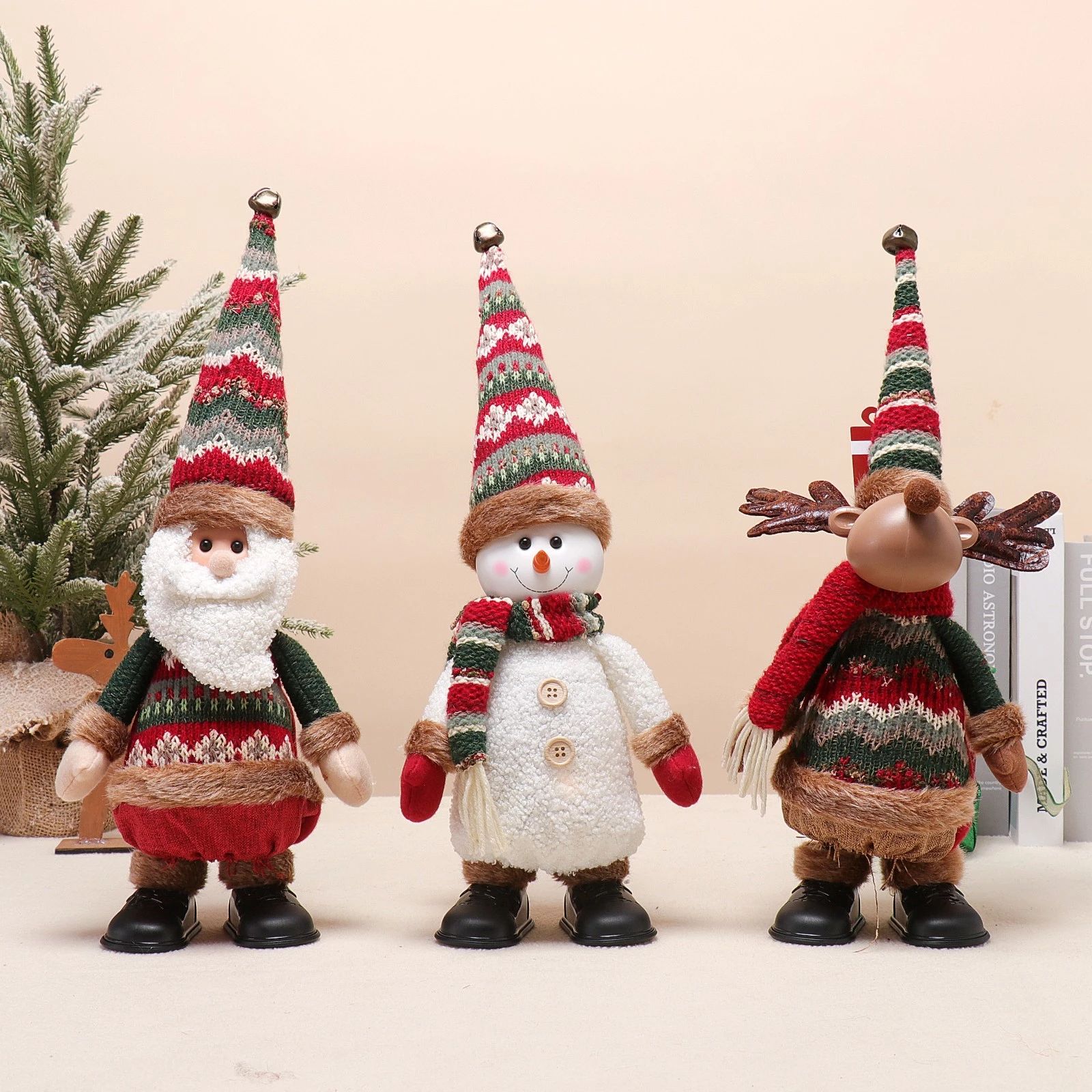 Père Noël musical, bonhomme de neige et cerf dansants avec lumière chaude (17"/16")
