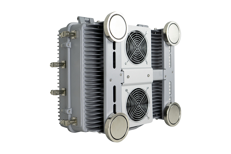 Dispositif magnétique anti-drone pour véhicules XY25795