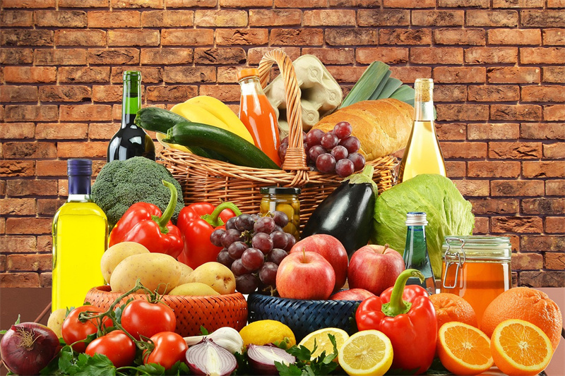 Food & Beverage